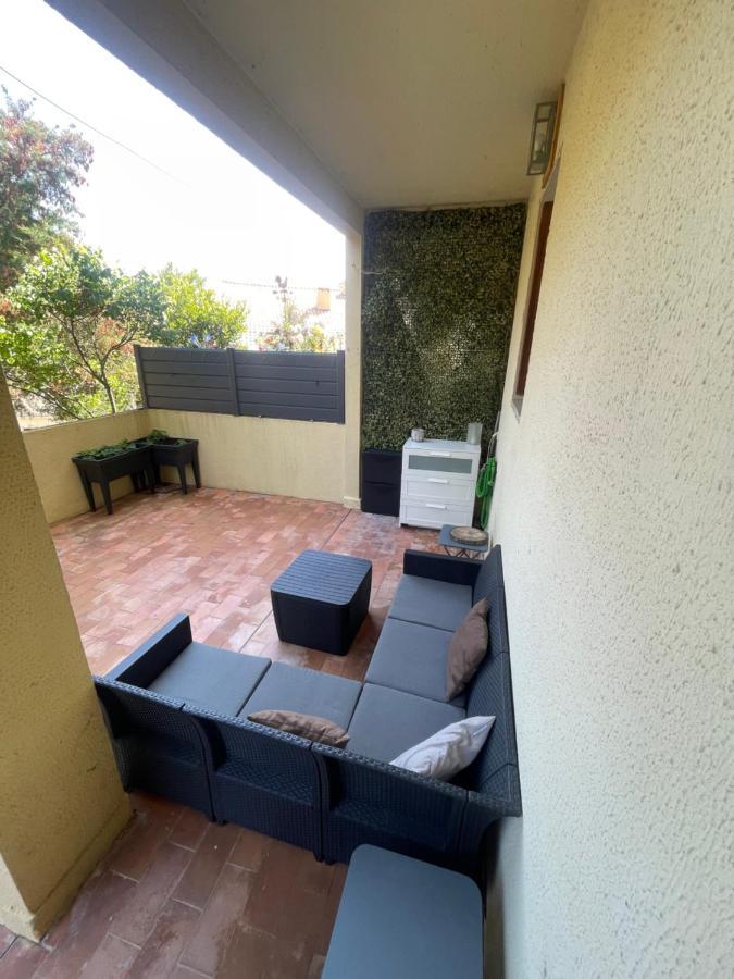Appartement Proche Mer Avec Terrasse Et Jardin Privatif Hyères Exteriér fotografie