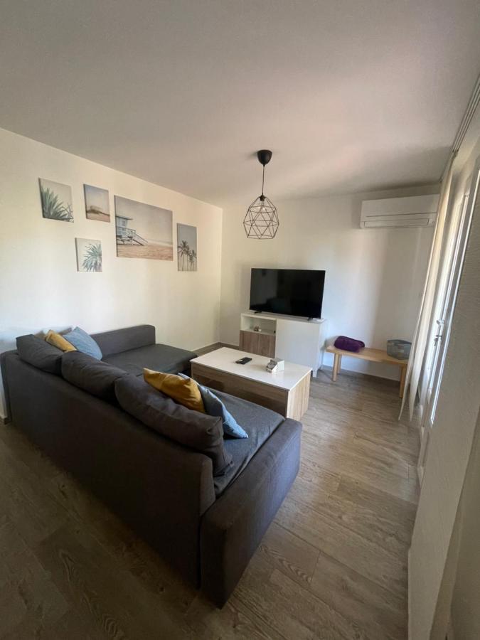 Appartement Proche Mer Avec Terrasse Et Jardin Privatif Hyères Exteriér fotografie